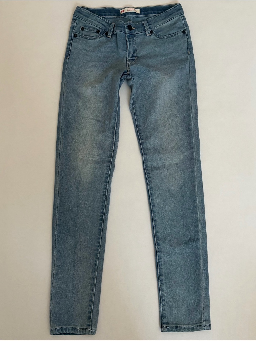 Blue Levi’s Super Skinny Jeans